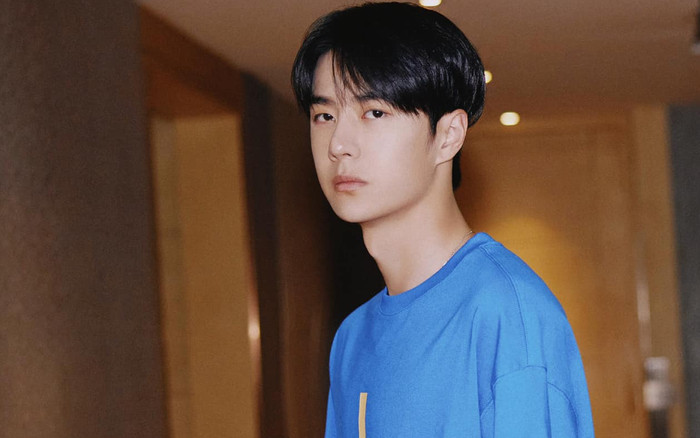 Vương Nhất Bác bị thương khi tập nhảy, bàn tay phồng rộp khiến fan xót xa Ảnh 2