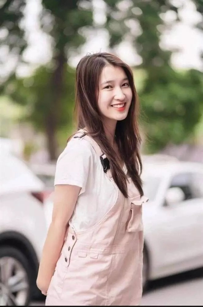  2 nàng hậu kể về điều áp lực trong phòng thi, hội học trò ai nấy cũng đồng cảm Ảnh 4