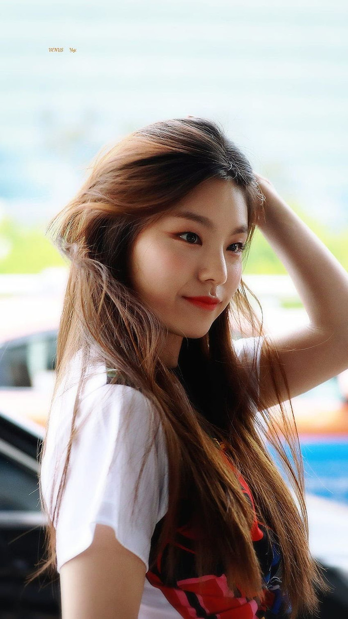  Sau Jisoo (BLACKPINK), một cặp đôi đình đám KPOP vướng nghi vấn hẹn hò? Ảnh 2