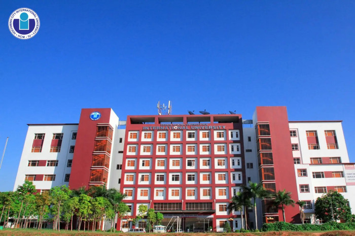  Trường đại học mà Hoa hậu Ý Nhi đang theo học có gì đặc biệt? Ảnh 2