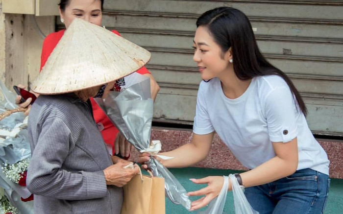 Vợ 'vua cá Koi' Hà Thanh Xuân khoe nhan sắc trẻ trung ở tuổi U40 Ảnh 2