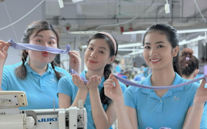  Làng Trong Phố: Hội bạn thân 'thân ai nấy lo' khiến khán giả ứa gan Ảnh 1