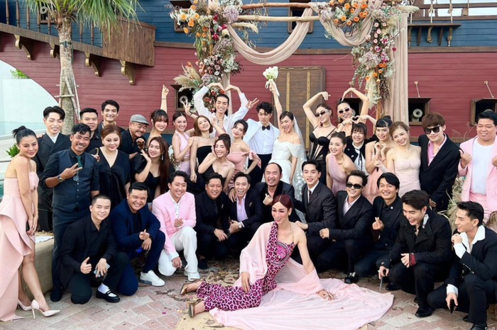 Rất nhiều sao Việt đã góp vui trong ngày trọng đại của Diệu Nhi và Anh Tú. 