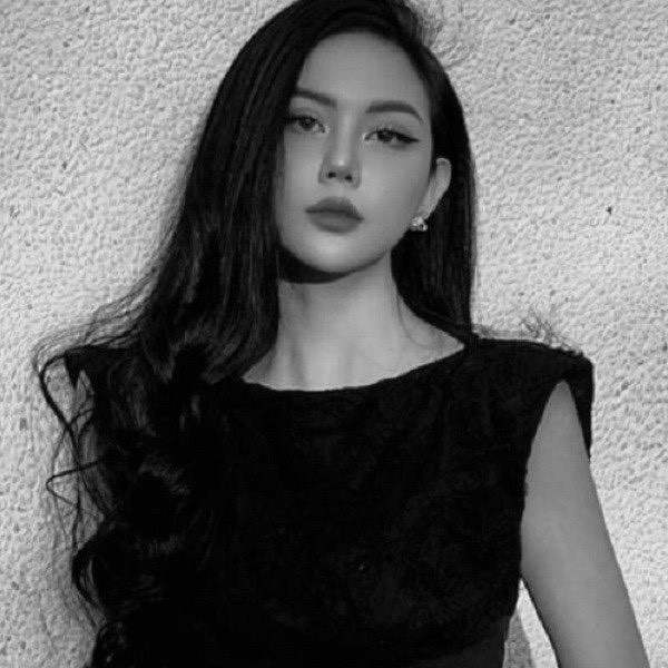 Người mẫu Nguyễn Hồng Phương Anh, còn gọi là Pali Delish Nguyễn qua đời lúc 22h45 ngày 16/8 tại Bệnh viện tim Tâm Đức, TP.HCM, hưởng dương 36 tuổi. 