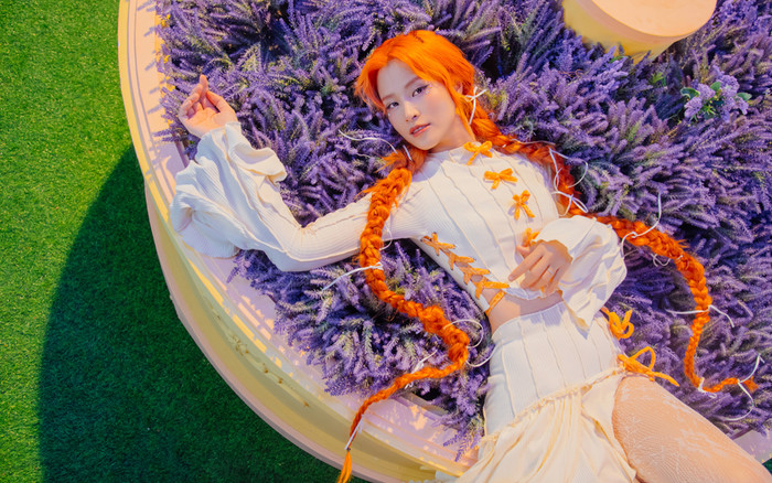 Đông Nhi kết hợp cùng nhân vật từng làm việc với BLACKPINK Ảnh 2