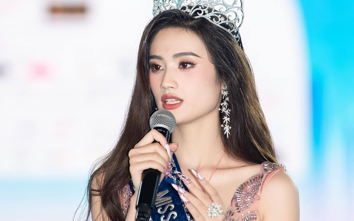 Điều gì khiến Ý Nhi bị 'gắn mác' Hoa hậu ồn ào nhất lịch sử Miss World Vietnam? Ảnh 2
