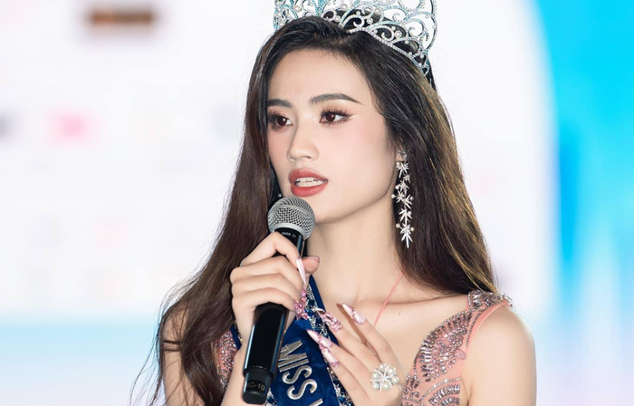  Điều gì khiến Ý Nhi bị 'gắn mác' Hoa hậu ồn ào nhất lịch sử Miss World Vietnam? Ảnh 2