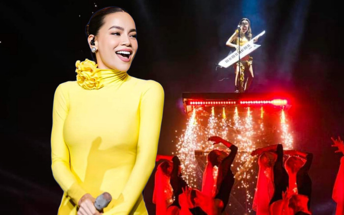 Hồ Ngọc Hà hát trên bục nâng, đánh guitar điện cực đỉnh: Đẳng cấp khó ai bằng! Ảnh 2