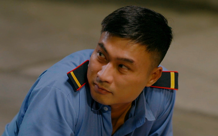 Làng Trong Phố tập 16: Hiếu và Nhung cùng 'mất tích', tắt điện thoại di động Ảnh 2