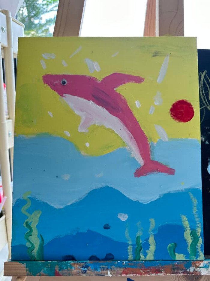 Con gái của Đặng Thu Thảo bộc lộ năng khiếu hội hoạ, có câu nói gây xúc động Ảnh 1