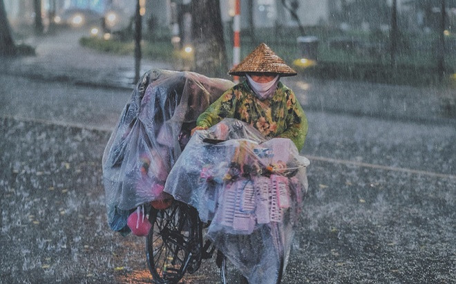 Hà Nội mưa dông diện rộng trong 10 ngày tới Ảnh 2