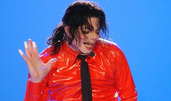 Decode 10 mysteries about Michael Jackson's performance costumes Photo 6