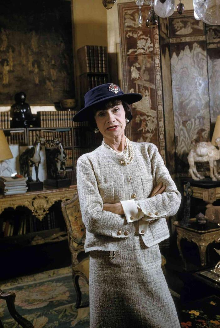 Coco Chanel: Cái tên nhắc nhở về quá khứ cơ cực của một huyền thoại Ảnh 3