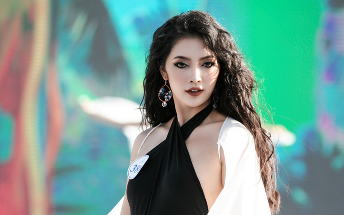 Người đẹp học giỏi quê Sóc Trăng đăng quang Hoa hậu Đại dương 2023 Ảnh 2