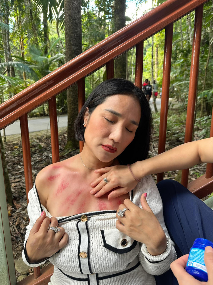  Vừa trúng gió độc, MC Cát Tường đã khoe ảnh mặc đồ bơi nằm phơi nắng Ảnh 1