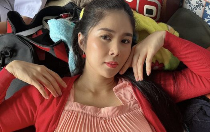 Lê Phương bất ngờ khoe vòng eo to bất thường, thông báo sắp sinh con? Ảnh 2