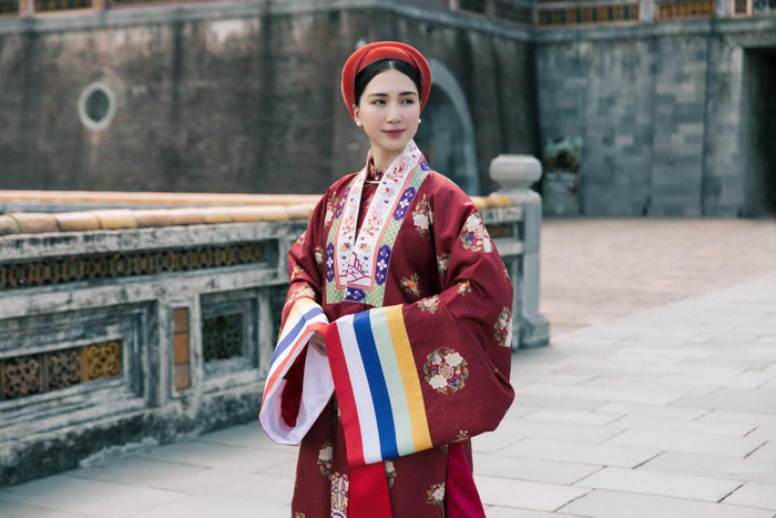  Hoà Minzy hé lộ dự định dành cho các em nhỏ gặp khó khăn, ai nghe cũng khen ngợi Ảnh 1