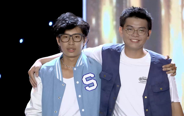 Tri Thức 'đụng độ' bạn thân trên sân khấu Vietnam Idol, BGK đắn đo lựa chọn Ảnh 2