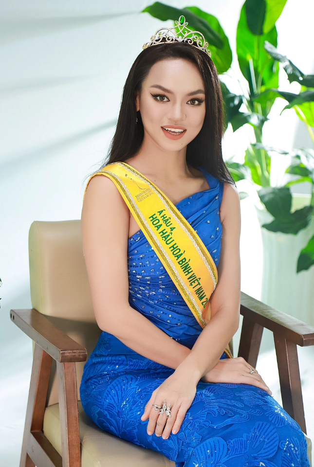 Mai Ngô là gương mặt quen thuộc trong các chương trình thi thố sắc đẹp.