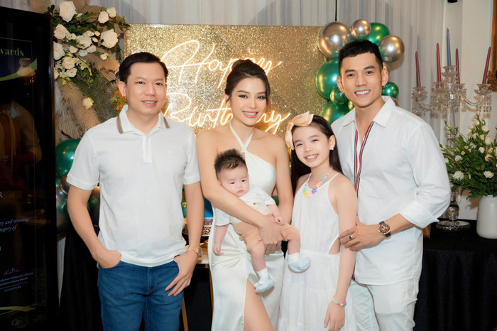  Phương Trinh Jolie tổ chức sinh nhật cho Lý Bình, tiết lộ món quà 'khủng' tặng chồng Ảnh 7