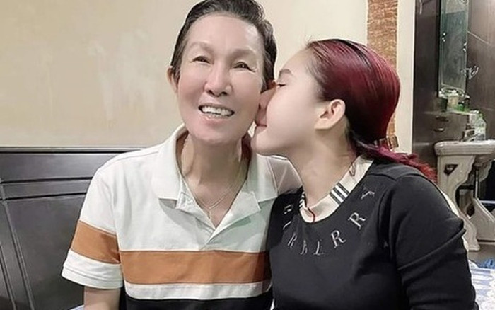 Con nuôi NSƯT Vũ Linh nghẹn ngào nhắc đến ba, mong muốn lùm xùm chấm dứt Ảnh 2