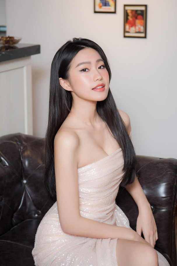 Nhan sắc gây thương nhớ của Doãn Hải My 