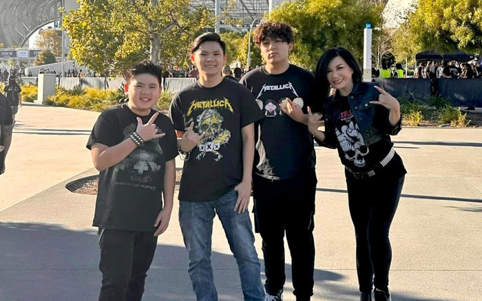 Khoe ảnh 3 quý tử cao to giống bố, vợ cũ Bằng Kiều chắc nịch điều thừa hưởng từ mẹ Ảnh 2