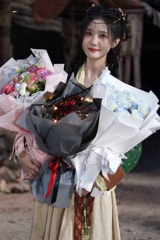 Mỹ nhân yêu thầm Thành Nghị khoe nhan sắc tựa thần tiên tỷ tỷ, ăn đứt Dương Tử Ảnh 4