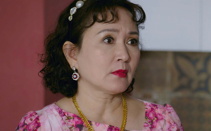 Món Quà Của Cha tập 20: Bà Thủy 'quay xe' xin lỗi thông gia sau khi ly hôn Ảnh 2