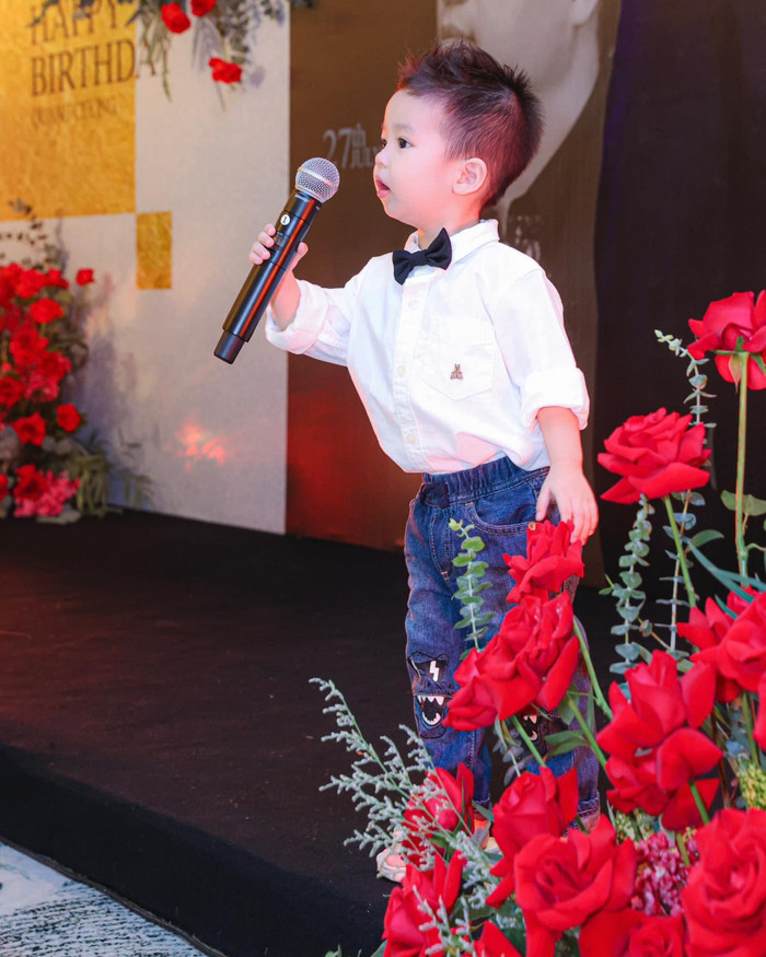  Quý tử nhà Bằng Kiều diễn cực 'cháy' trên sân khấu, truyền nhân tương lai của bố Ảnh 4