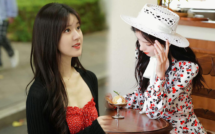 Chị dâu Triệu Lộ Tư lộ diện, đẹp thế nào mà được phong danh thần tiên tỷ tỷ Ảnh 2