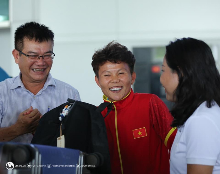 Bích Thuỳ mang đến niềm vui cho mọi người vì sự hài hước và luôn nở nụ cười rạng ngời. Ảnh: VFF