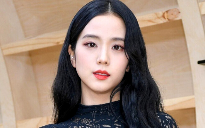 Hóa ra Jisoo BLACKPINK đã thả hint hẹn hò từ 1 năm trước nhưng fan không nhận ra Ảnh 2