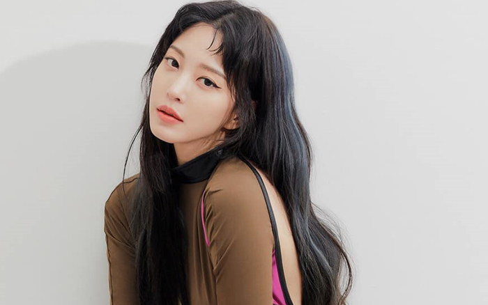  Nghi vấn YG nhanh tay xác nhận tin hẹn hò để che giấu chuyện Jisoo rời công ty Ảnh 7
