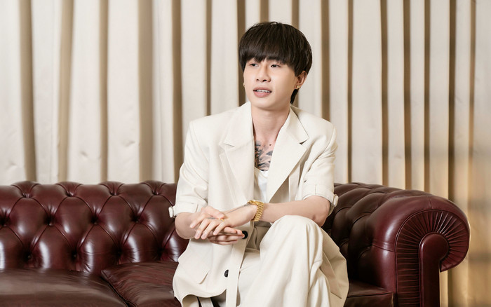 Visual thăng hạng của Jack trong buổi phỏng vấn độc quyền với SAOstar Ảnh 2