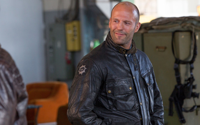 Jason Statham 'thăng chức', có người yêu nóng bỏng trong Biệt Đội Đánh Thuê 4 Ảnh 2