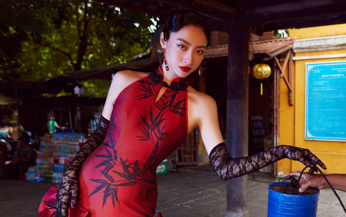 Lương Thuỳ Linh ma mị trong sắc đỏ, 'bắn ảnh' cực đẳng cấp tại Hội An Ảnh 2