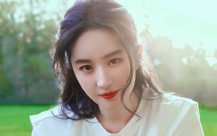 Lưu Diệc Phi gây phẫn nộ vì làm ảnh hưởng tới mọi người xung quanh Ảnh 2