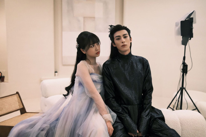 Ngu Thư Hân - Vương Hạc Đệ lộ ảnh ngọt ngào, Bạch Lộc không thể so Ảnh 4