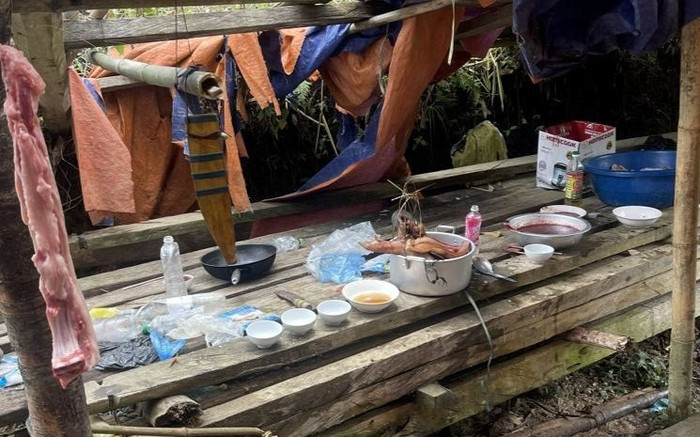 Lào Cai: Sau bữa cơm ở đám tang, 11 người nhập viện nghi ngộ độc Ảnh 2