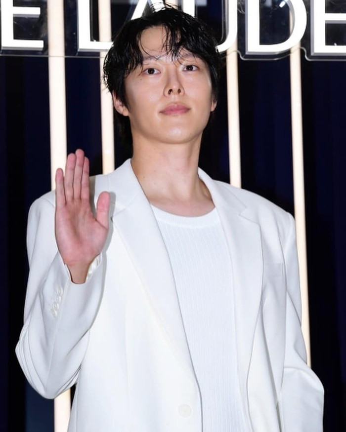 Bạn trai Song Hye Kyo có ngoại hình thế nào mà bị chê thua xa Lee Min Ho? Ảnh 3