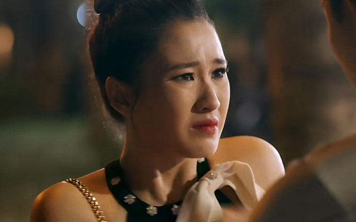 Làng Trong Phố tập 8: Vợ chồng Hiếu có biến, 'tiểu tam' đầu tiên xuất hiện Ảnh 2