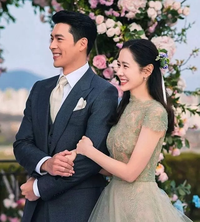  Huyn Bin lại khiến công chúng ghen tị khi nói lời yêu thương gửi đến Son Ye Jin Ảnh 1