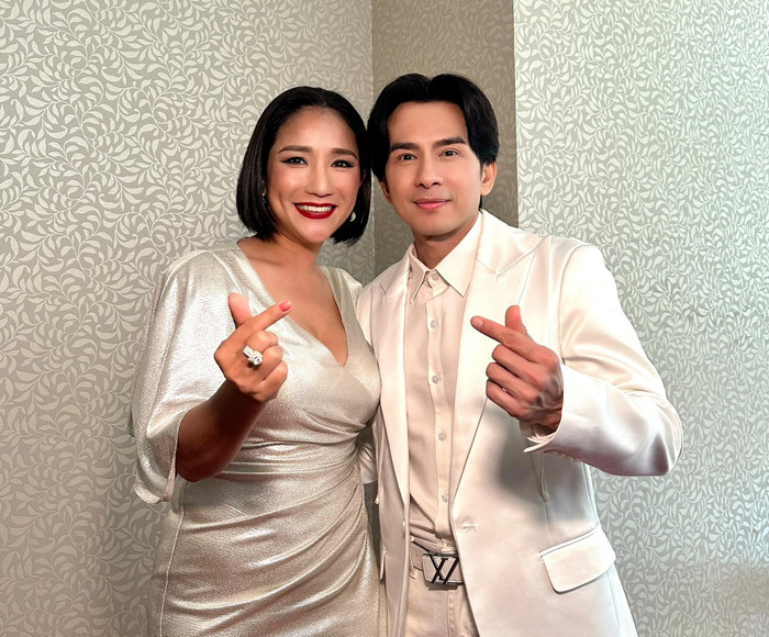 Nhờ tính cách hòa đồng, thân thiện Cát Tường được nhiều đồng nghiệp trong giới yêu mến