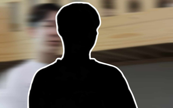 Nam ca sĩ bán nhà bố mẹ vì vỡ nợ tiền tỷ: Cuộc sống giờ ra sao? Ảnh 2