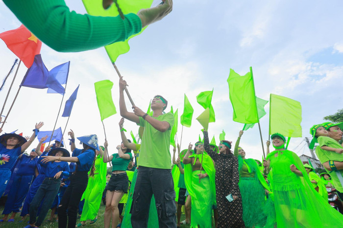 Dịp 2/9, về làng biển Cảnh Dương nô nức đón xem lễ hội đua thuyền Ảnh 2