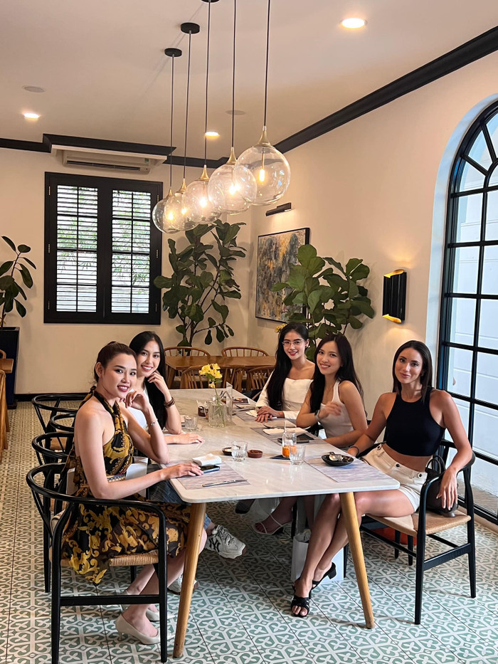  Dàn thí sinh Miss Universe VN hội ngộ trước chung kết: Nhan sắc ai đỉnh nhất? Ảnh 1