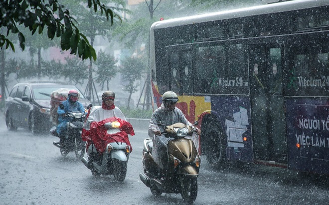 Miền Bắc mưa lớn xối xả, kéo dài liên tiếp 3 ngày tới Ảnh 2