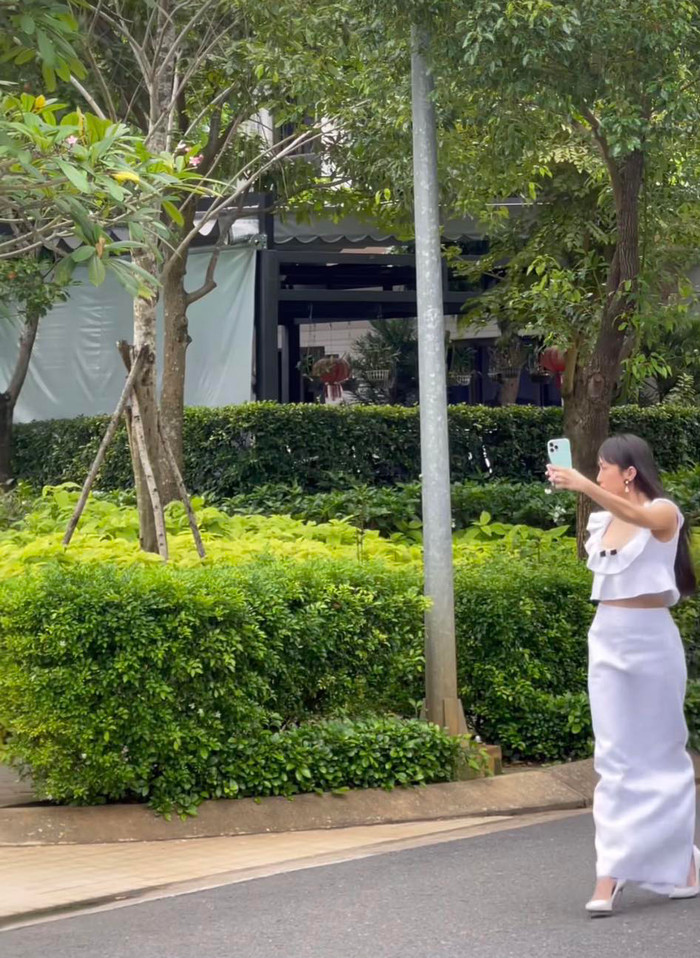 Diệu Nhi đăng tải loạt khoảnh khắc đời thường.