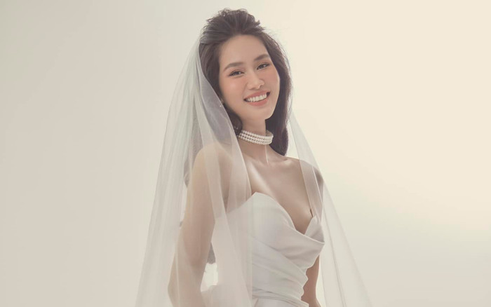 'Cô dâu tháng 9' Phương Anh khoe nhan sắc ngọt ngào trong váy cưới Ảnh 2